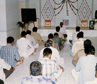 hindu-yoga-crop